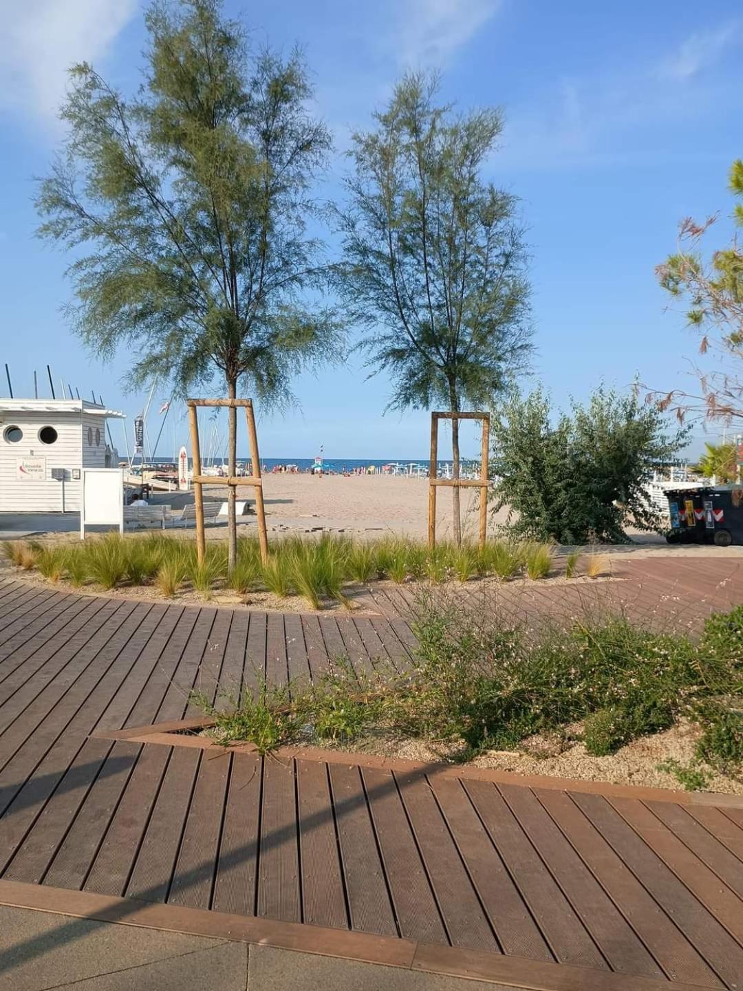 0541 Guest House Римини Екстериор снимка
